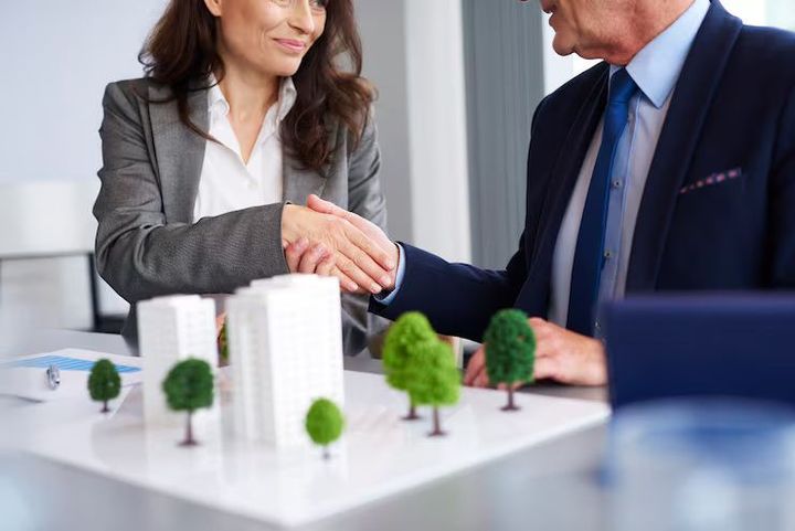 Guide to Commercial Leasing & Tenant Management: Tips, Strategies & Best Practices